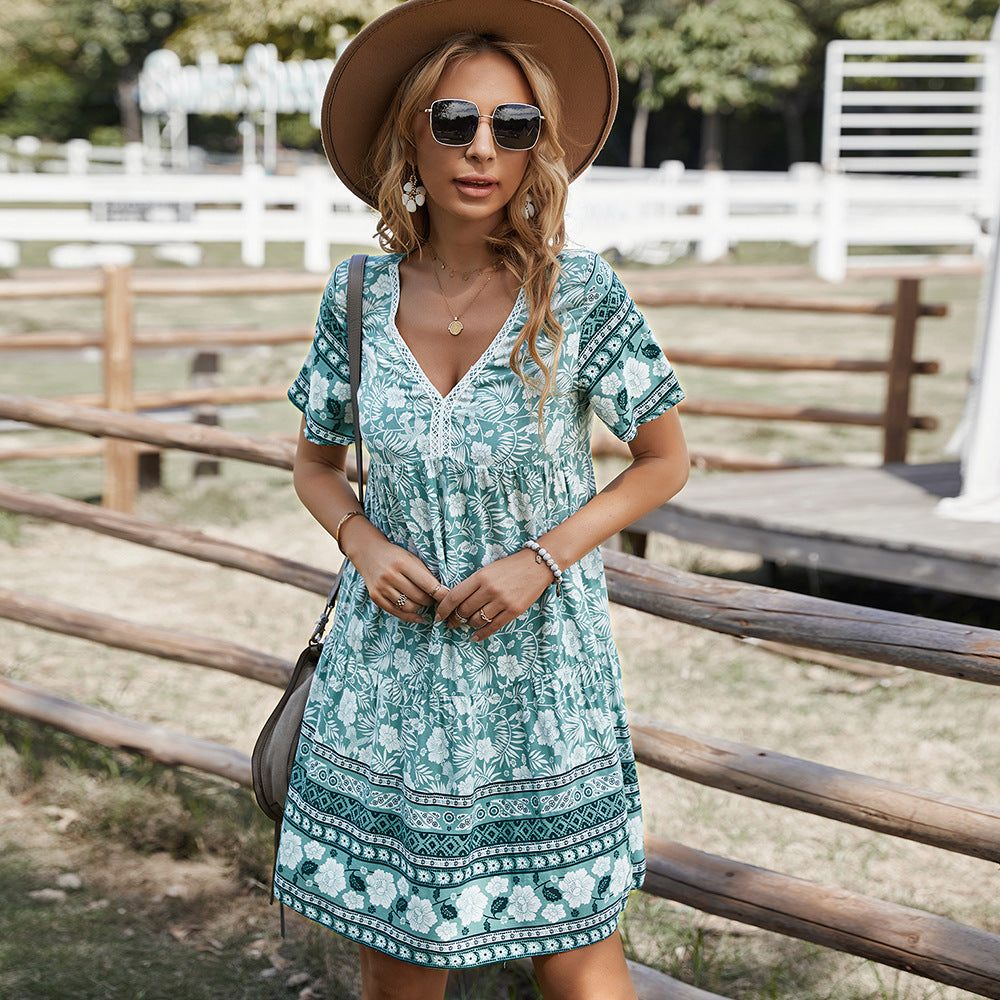 Flowy red boho V-neck summer dress with floral print – 2025 women’s casual outfit
