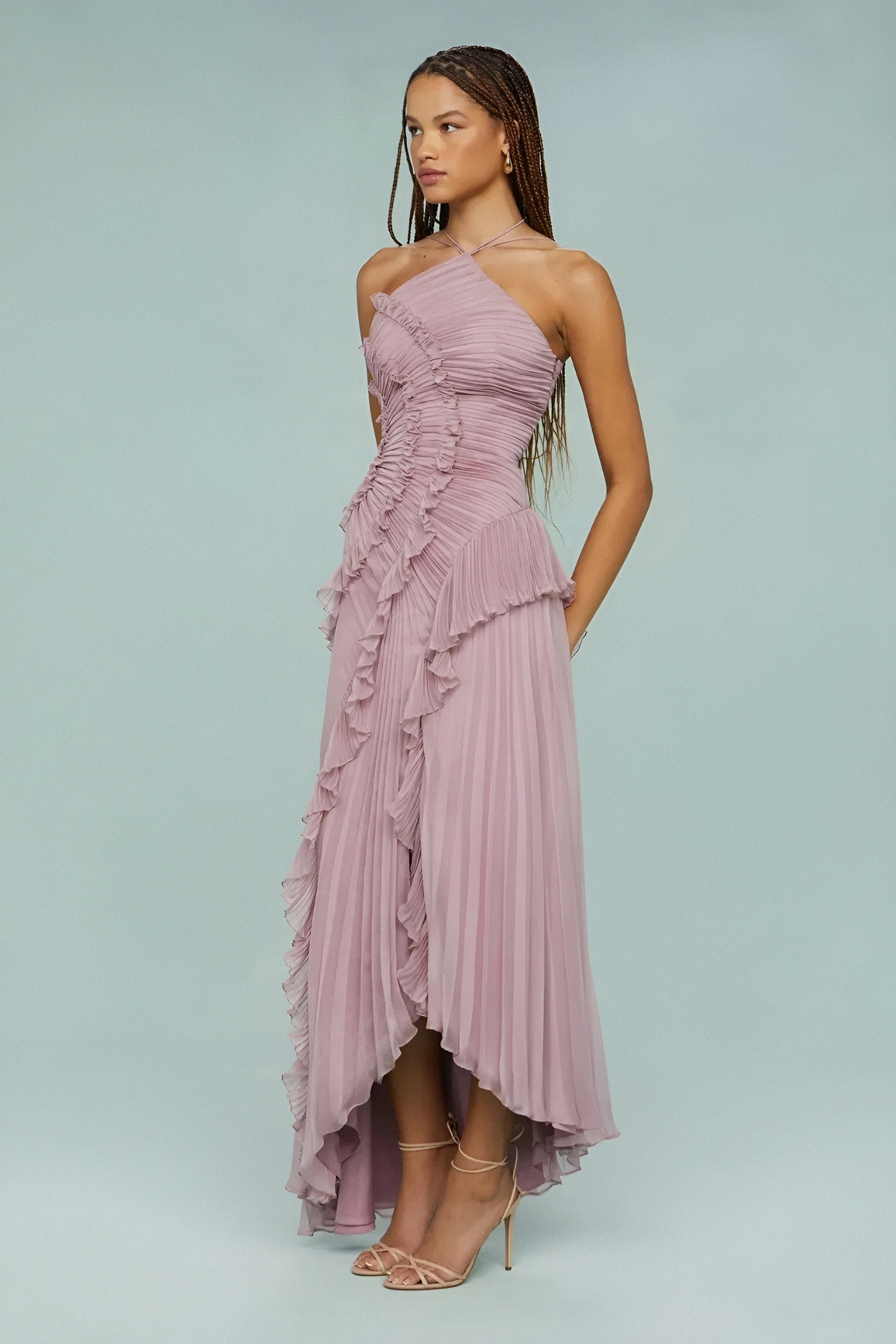 Flowy chiffon dress for daytime and evening fashion