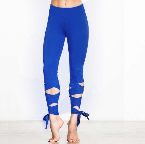 Sleek high-waist leggings worn during training