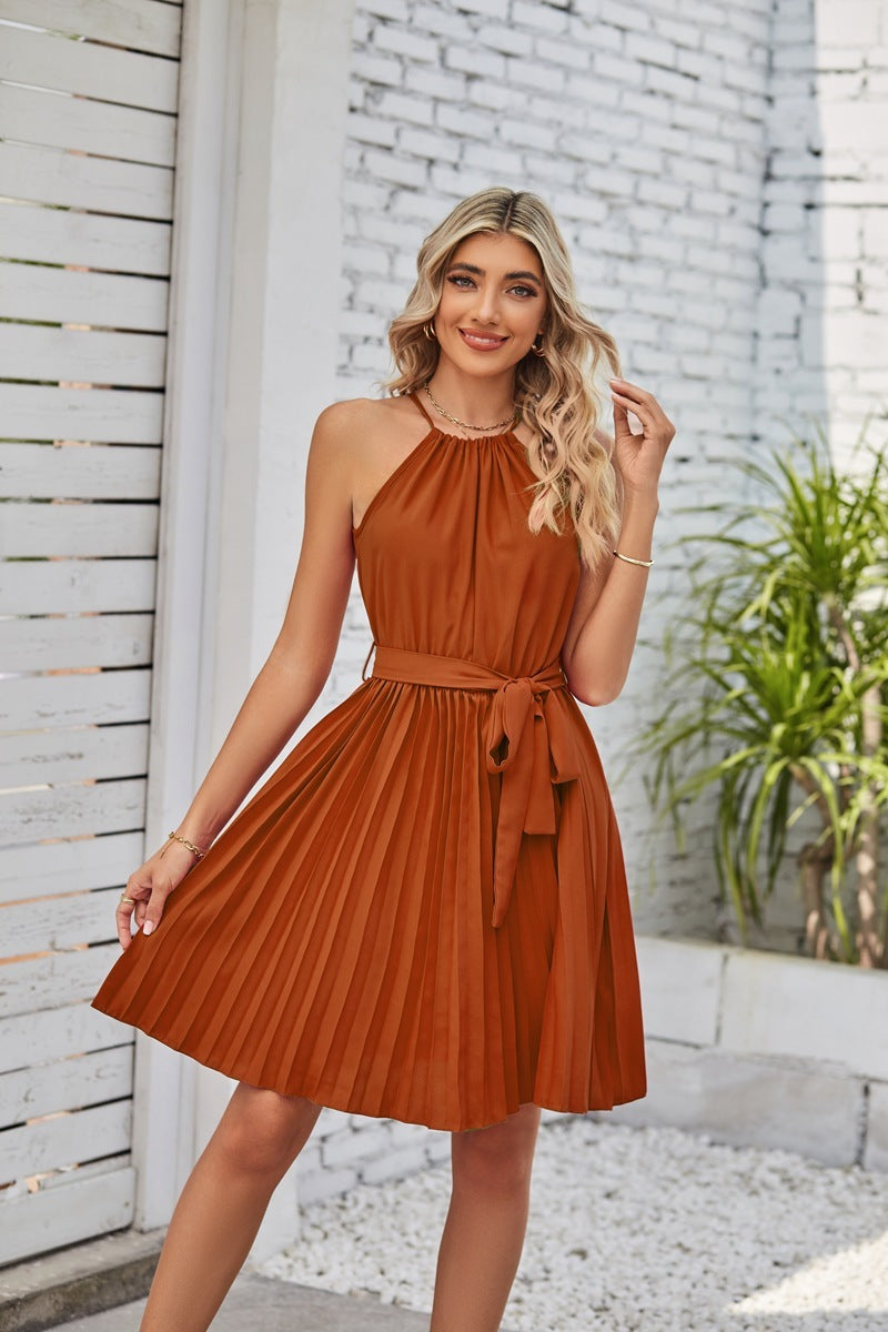 Fitted sleeveless dress with chic neckline and smooth fabric
